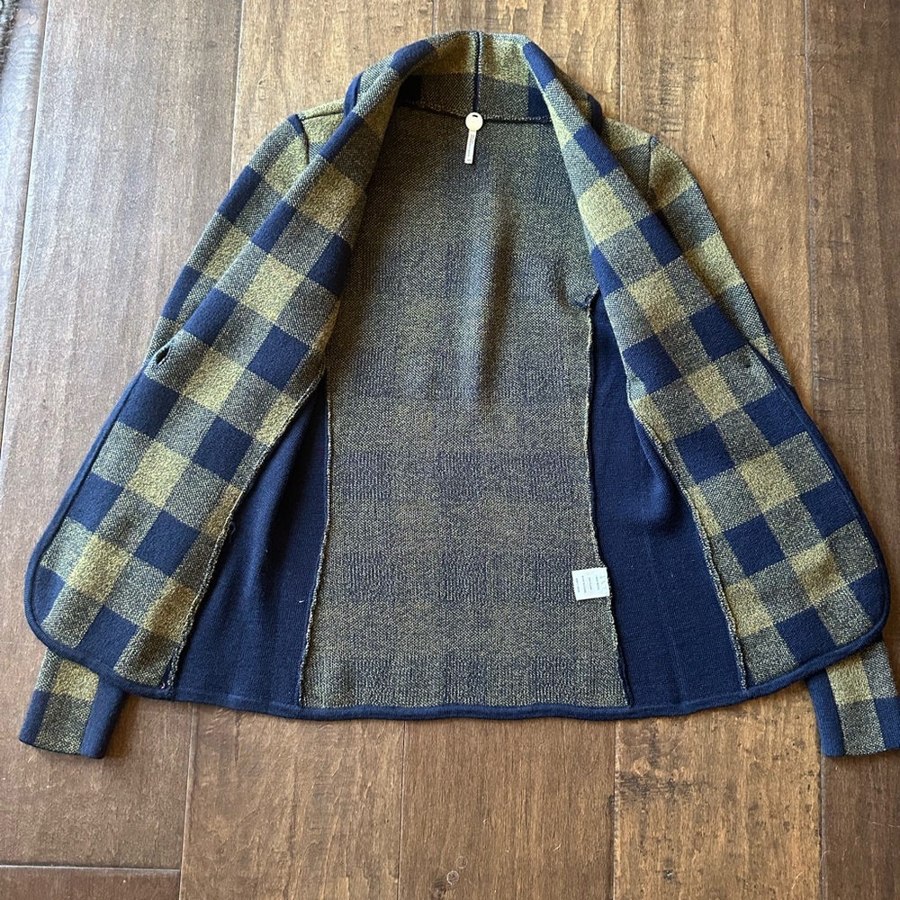 Margaret O'Leary Plaid Knit Blazer in Navy/Gold, Size XS - Picture 10 of 11